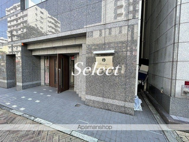ライジングプレイス桜木町二番館のエントランス