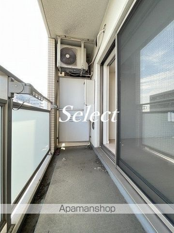 ＲＩＳＩＮＧ　ＰＬＡＣＥ桜木町二番館の内装