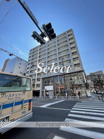 ＲＩＳＩＮＧ　ＰＬＡＣＥ桜木町二番館の外観