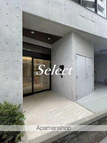 ＳＹＬＡ　ＳＡＫＵＲＡＧＩＣＨＯ（旧　ＮＯＧＥ　ＢＲＩＣＫ）のエントランス