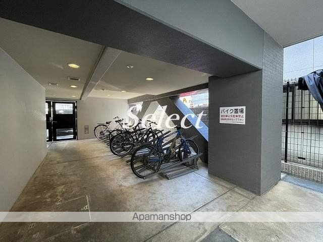 フェニックス伊勢佐木町の外観