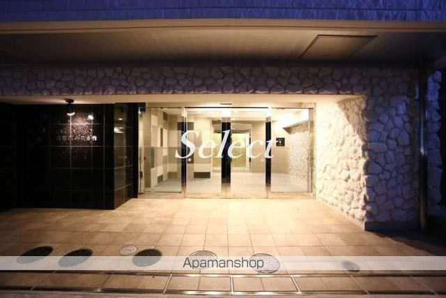 リヴシティ横濱関内弐番館のエントランス