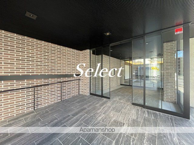 グランカーサ横濱石川町のエントランス