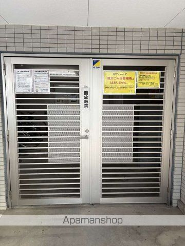 横浜市中区末吉町２丁目の賃貸マンションの内装