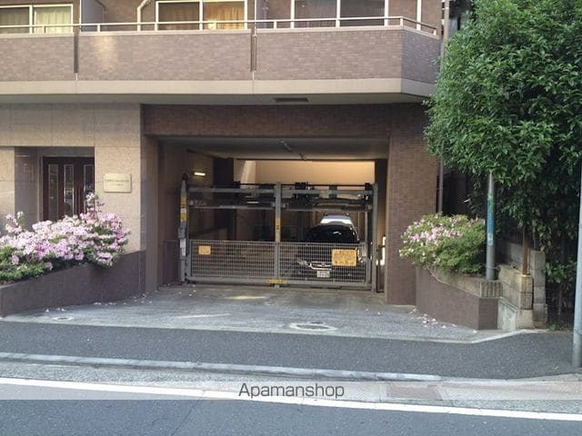 メインステージ横濱伊勢佐木の内装