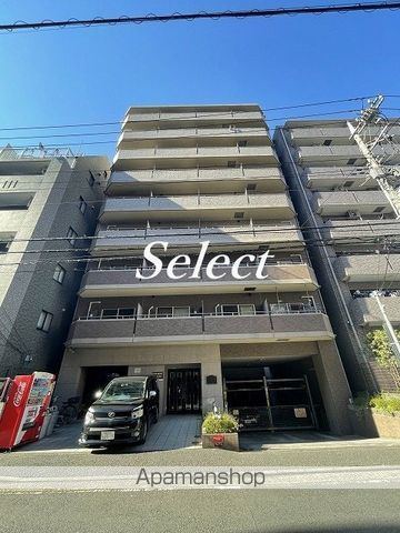 横浜市中区末吉町２丁目の賃貸マンションの外観