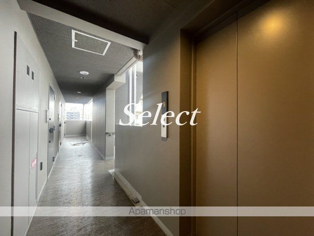 ＬＵＭＥＥＤ横濱末吉町のロビー