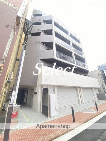 横浜市中区末広町３丁目の賃貸マンション
