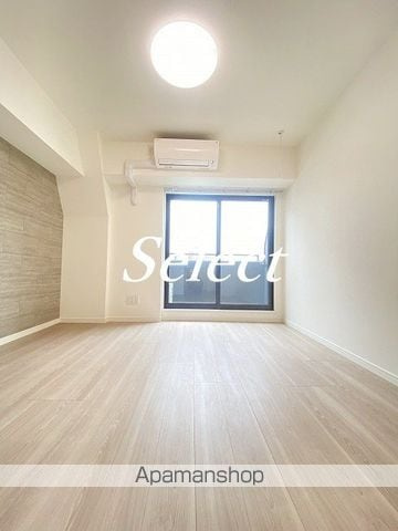 横浜市中区末広町３丁目の賃貸マンションの内装