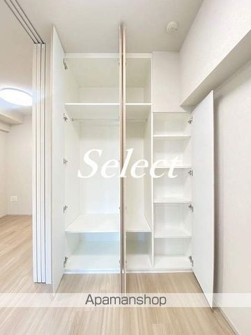 横浜市中区末広町２丁目の賃貸マンションの内装