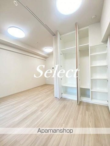 横浜市中区末広町２丁目の賃貸マンションの内装
