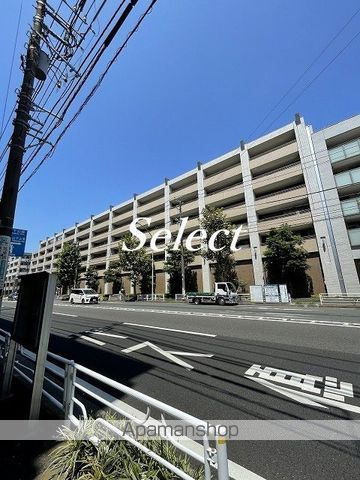 ライオンズマンション横濱元町キャナリシアの外観