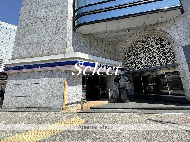 ザ・タワー横浜北仲の周辺|ローソン コンビニ 202m 