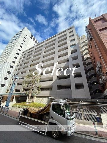 ライオンズステージ関内メダリオンの外観