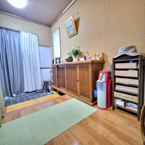 前橋市勝沢町128-13,14の玄関