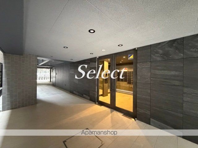 ＲＥＬＵＸＩＡ伊勢佐木長者町のエントランス