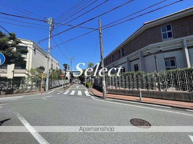 ラ・フォート元町中華街の周辺|横浜共立学園 中学校 503m 