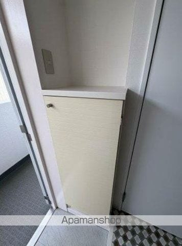 シミズホームの内装