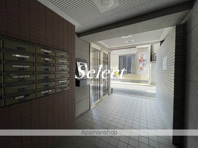 東急ドエル・アルス横濱元町のエントランス