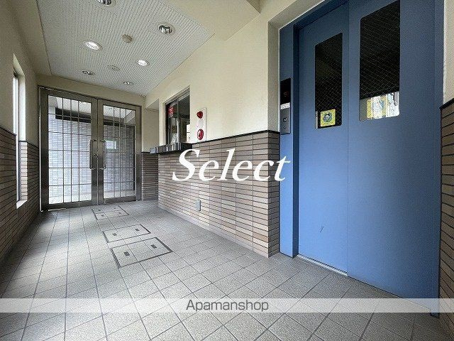 東急ドエル・アルス横濱元町のロビー