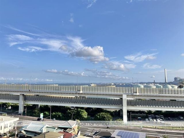 レーベン横浜山手　ＯＮＥ　ＷＡＲＤ　ＣＯＵＲＴの内装