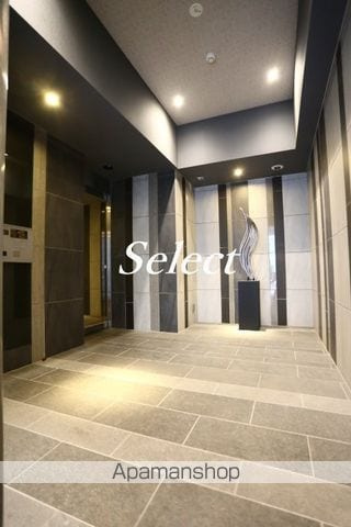 パークアクシス横濱関内ＳＱＵＡＲＥのエントランス
