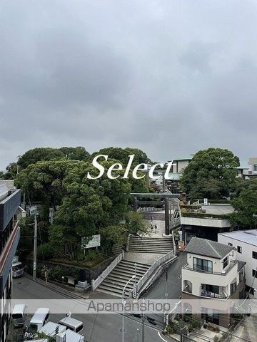 横濱紅葉坂レジデンス弐番館の周辺|伊勢山皇大神宮 神社・仏閣 319m 