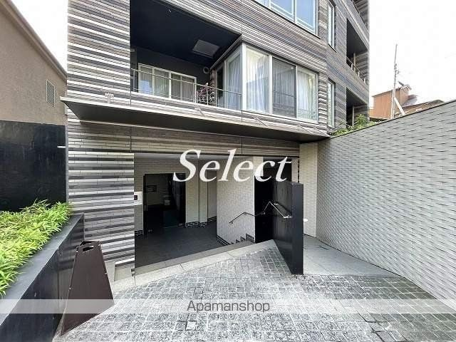 横浜市西区宮崎町の賃貸マンションの外観