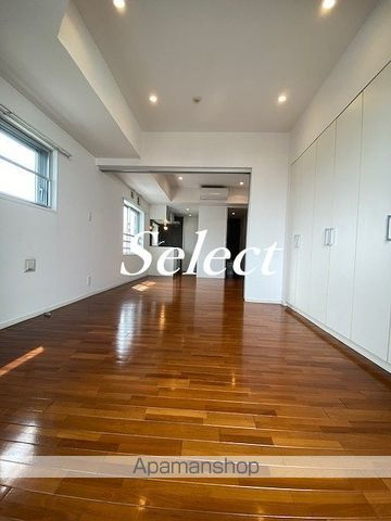 ドゥーエ横濱桜木町の内装