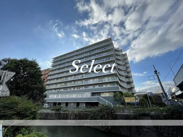 リブステージ横浜の外観