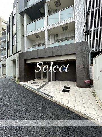 横浜市西区浜松町の賃貸マンションの外観