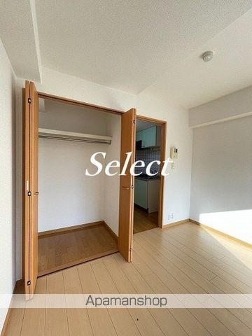 横浜市西区西前町２丁目の賃貸マンションの内装