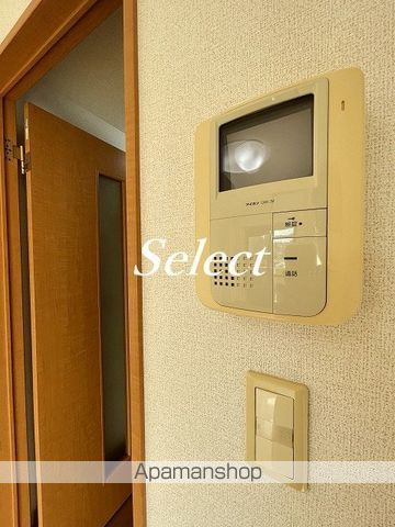 横浜市西区西前町２丁目の賃貸マンションの内装
