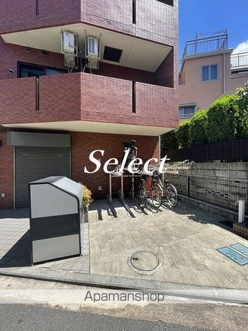 横浜市西区西前町２丁目の賃貸マンションのその他共用部分