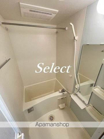 横浜市西区西前町２丁目の賃貸マンションの内装