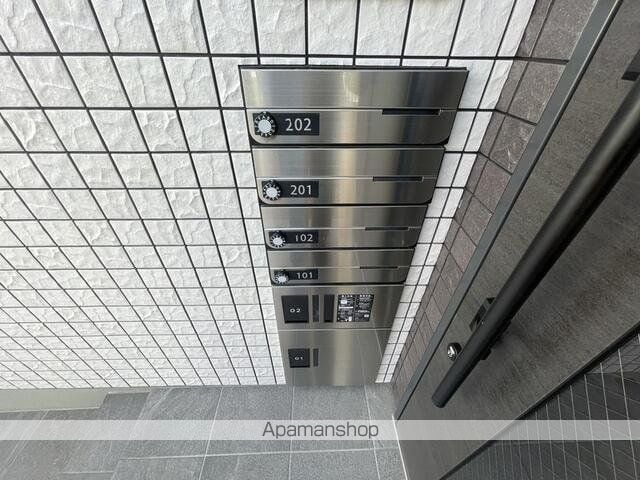 マ・ピエス五番館のロビー