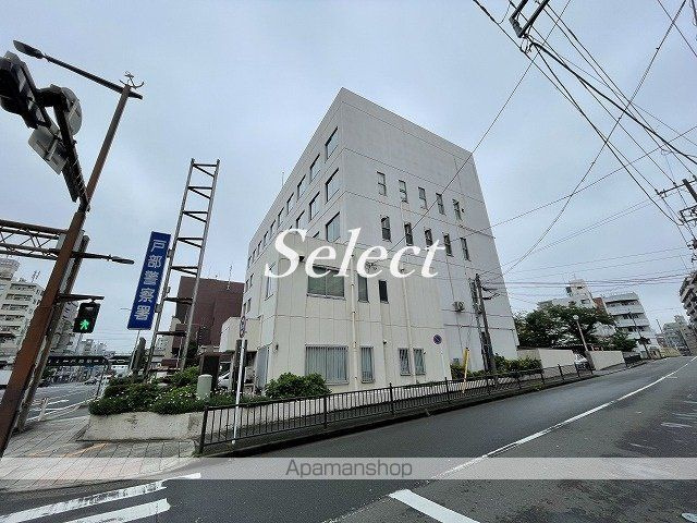 横浜市西区戸部本町の賃貸マンションの周辺|神奈川県戸部警察署 警察署・交番 59m 