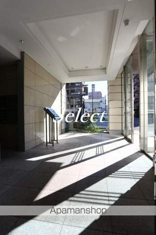 横浜市西区戸部本町の賃貸マンションのロビー