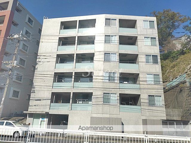 オークデンヒルズの外観