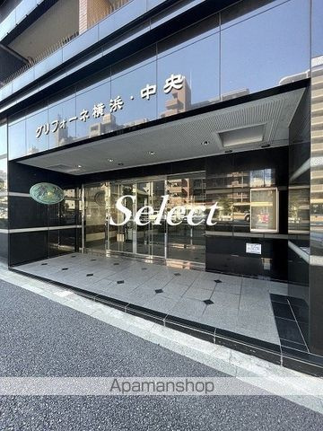 グリフォーネ横浜・中央の外観