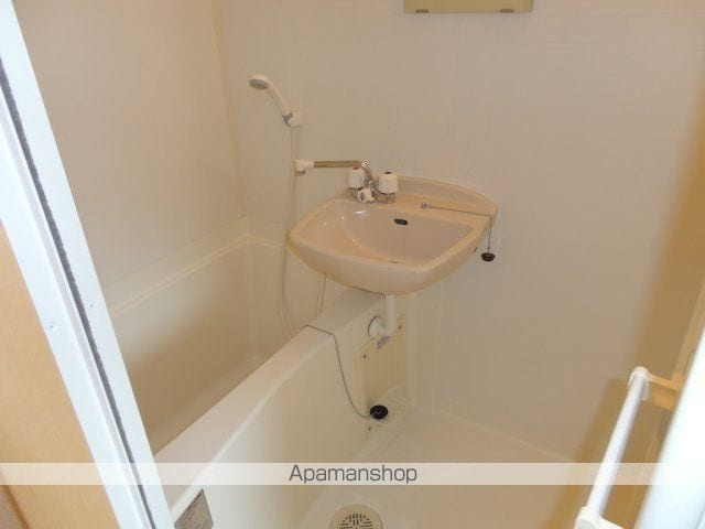 横浜市西区浅間町２丁目の賃貸マンションの内装
