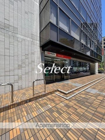 ＣＯＭＦＯＲＴ　ＹＯＫＯＨＡＭＡの周辺|三菱UFJ銀行 銀行 857m 