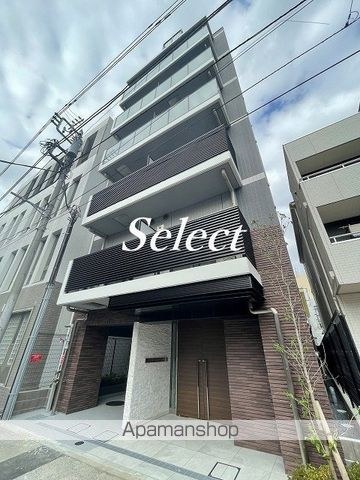 アンベリールマーロ横濱の外観