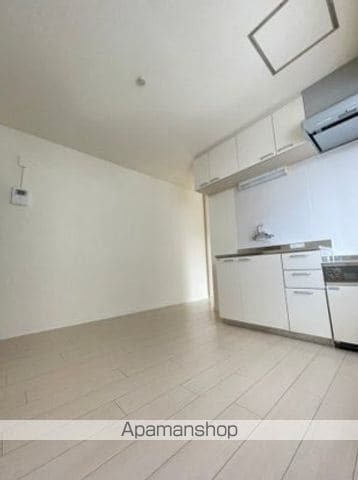横浜市西区楠町の賃貸マンションの内装