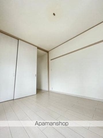 横浜市西区楠町の賃貸マンションの内装