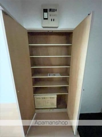 横浜市西区楠町の賃貸マンションの内装