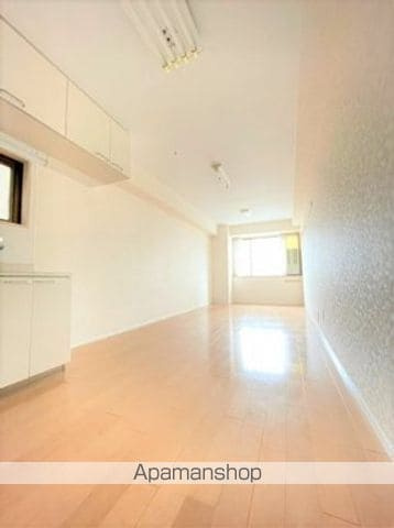 横浜市西区楠町の賃貸マンションの内装