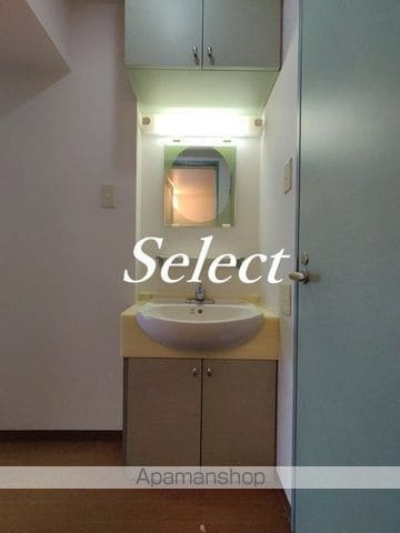 ペレネＡＩの内装