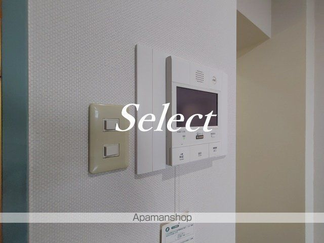 ペレネＡＩの内装