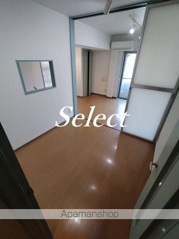ペレネＡＩの内装